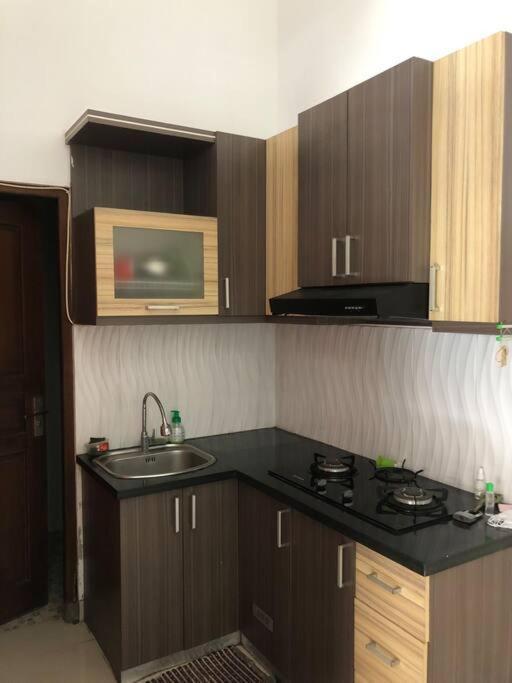 Richandy House - 3 Bedroom Full Ac & Hot Water Kejayan Kültér fotó