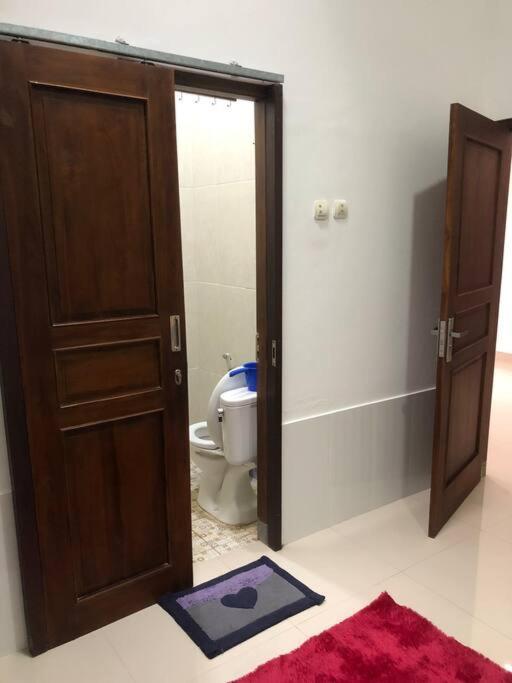 Richandy House - 3 Bedroom Full Ac & Hot Water Kejayan Kültér fotó