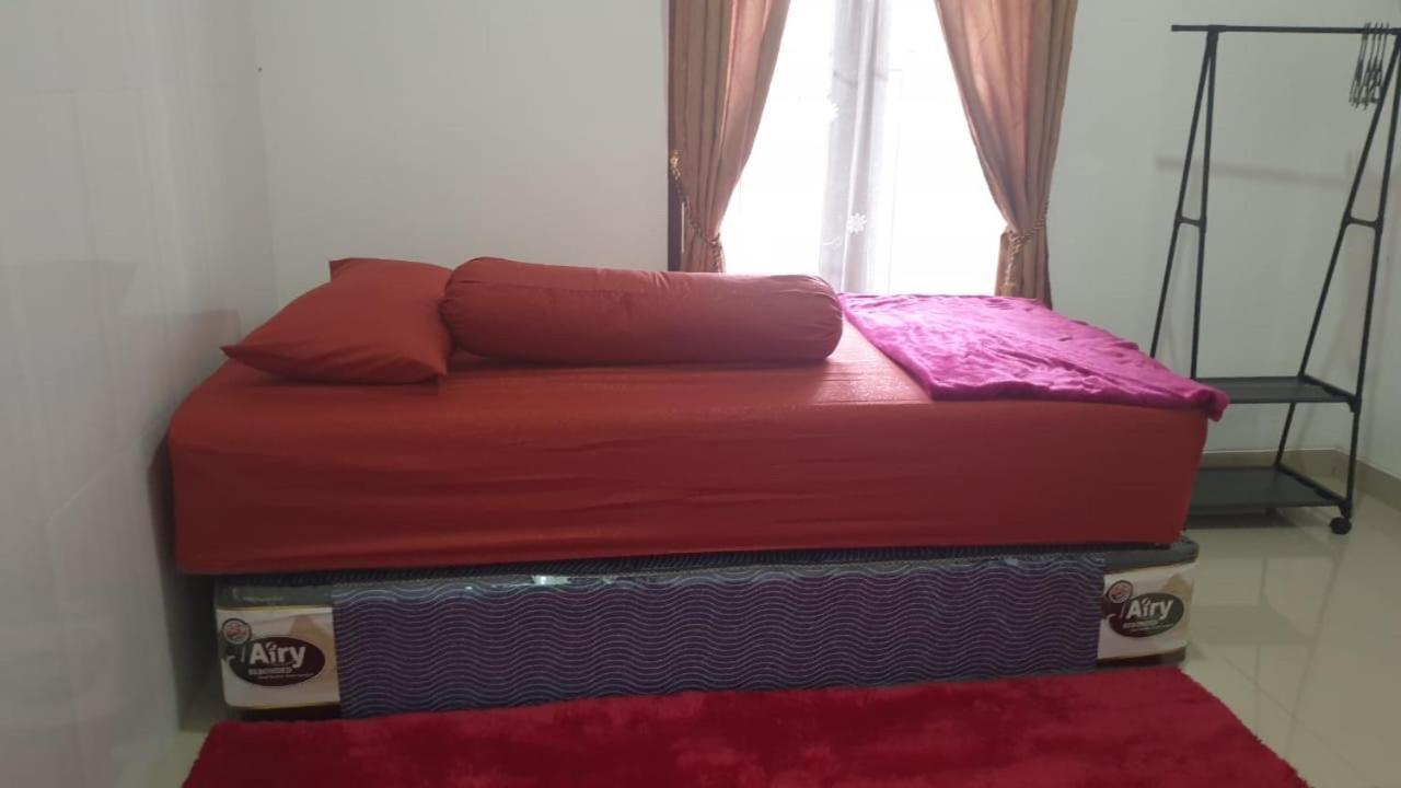 Richandy House - 3 Bedroom Full Ac & Hot Water Kejayan Kültér fotó