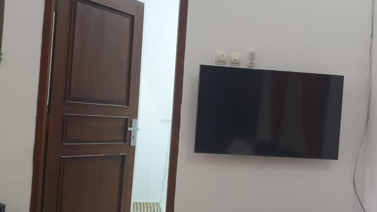 Richandy House - 3 Bedroom Full Ac & Hot Water Kejayan Kültér fotó